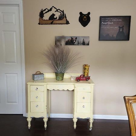 Cozy Pigeon Forge Home W Hot Tub Near River Exterior photo