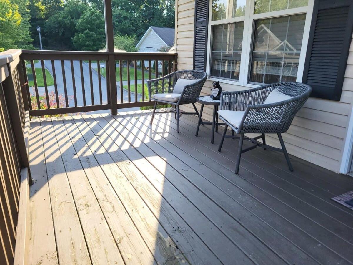 Cozy Pigeon Forge Home W Hot Tub Near River Exterior photo