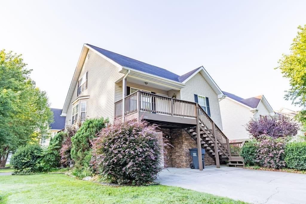 Cozy Pigeon Forge Home W Hot Tub Near River Exterior photo